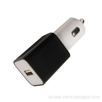 12V Car Charger Socket with USB, 5V/1A, Easy to Carry